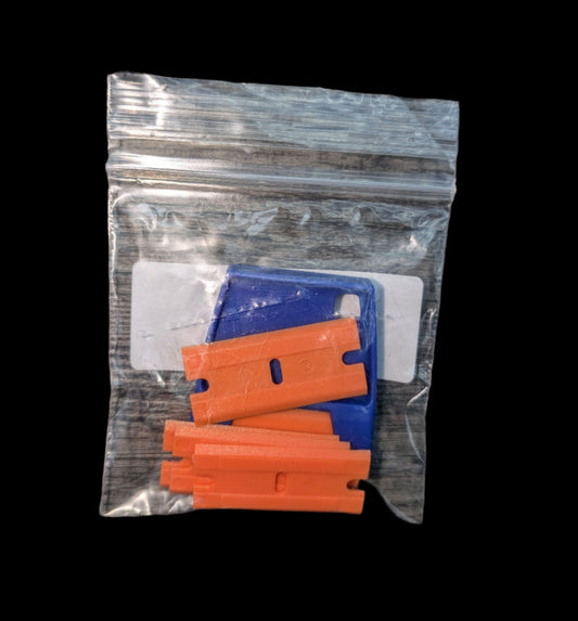 Double Edge Plastic Blade Holder w/ 5 Blades